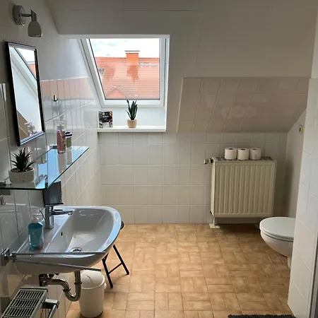 Fewo-woelkchen Mit Ausblick & Komfort Ueber Den Daechern Von * Weißenfels