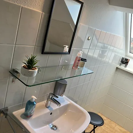 Fewo-woelkchen Mit Ausblick & Komfort Ueber Den Daechern Von Apartment Weissenfels