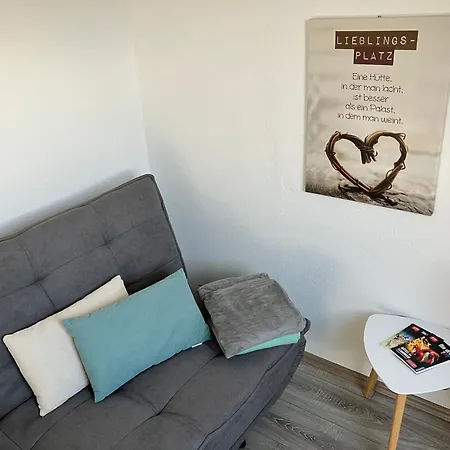 Fewo-woelkchen Mit Ausblick & Komfort Ueber Den Daechern Von Apartamento Weißenfels
