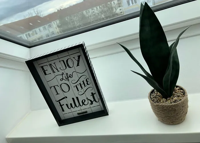 Fewo-woelkchen Mit Ausblick & Komfort Ueber Den Daechern Von 아파트 *