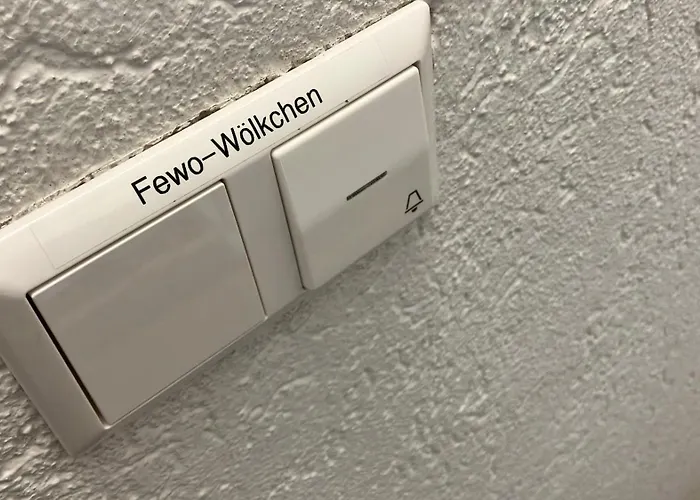 Fewo-woelkchen Mit Ausblick & Komfort Ueber Den Daechern Von 아파트 Weißenfels